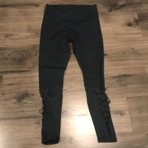 Fabletics Salar Statement PowerHold 7/8 Leggings